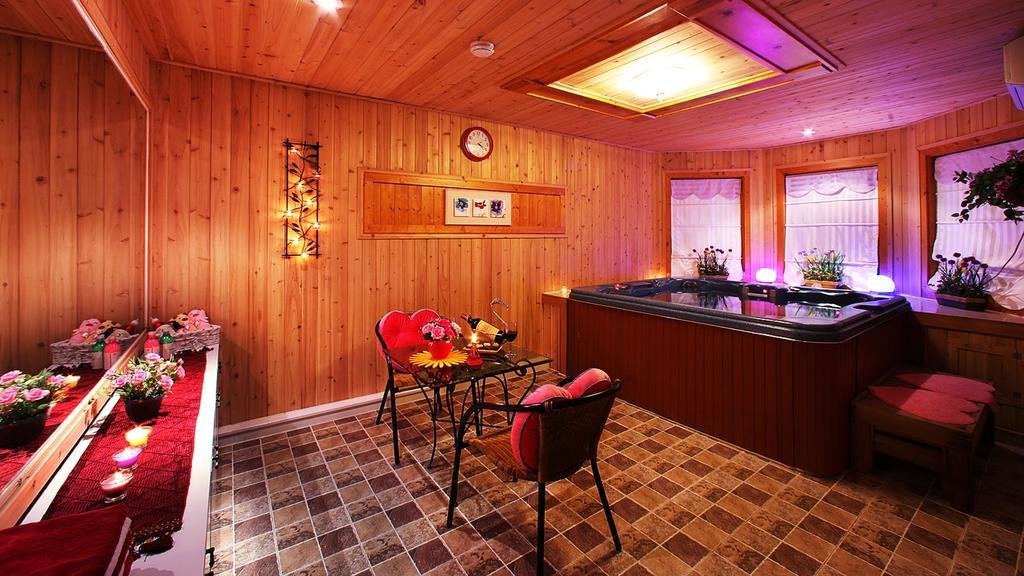 Muju Iris Pension Exterior photo