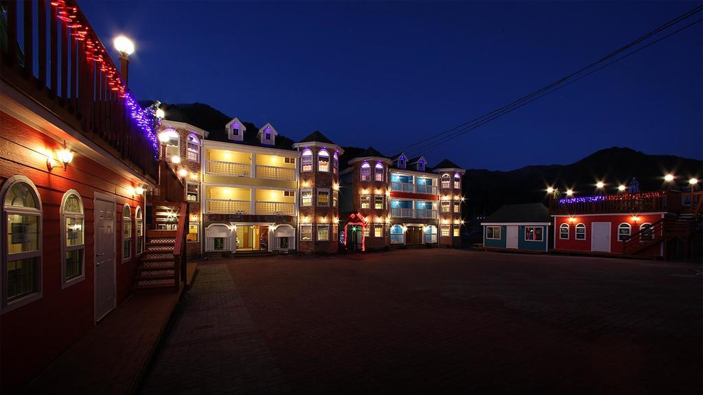 Muju Iris Pension Exterior photo